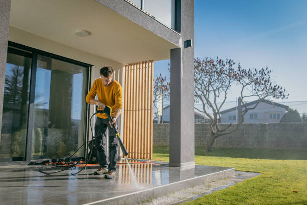 Professional Pressure Washing in Palm River Clair Mel, FL